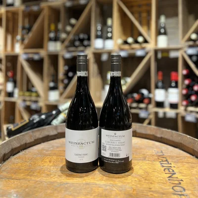 Cabernet Franc 2 Stern trocken Cabernet Franc 2 Stern trocken